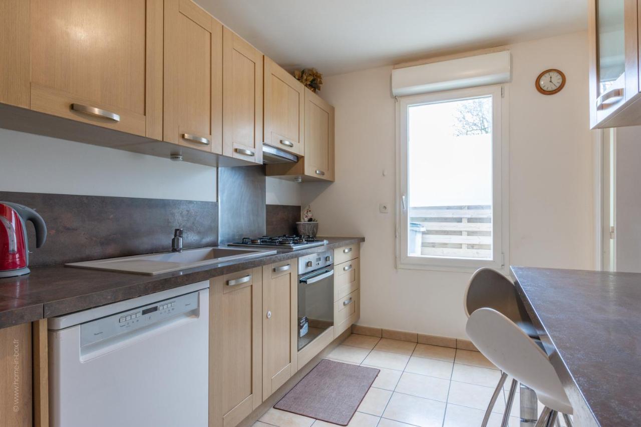 Le Duplex Chessy - 15Min From Disneyland - 2 Private Parkings - Garden - Kingsize & Queensize Bed - Supermarket Behind The House 外观 照片